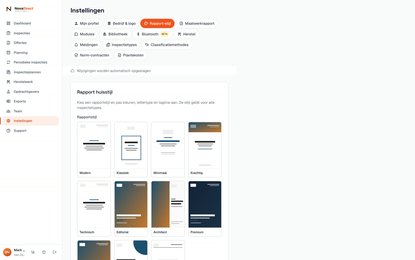 Instellingenscherm Rapportstijl met elf stijlen en keuze voor kleuren en lettertype